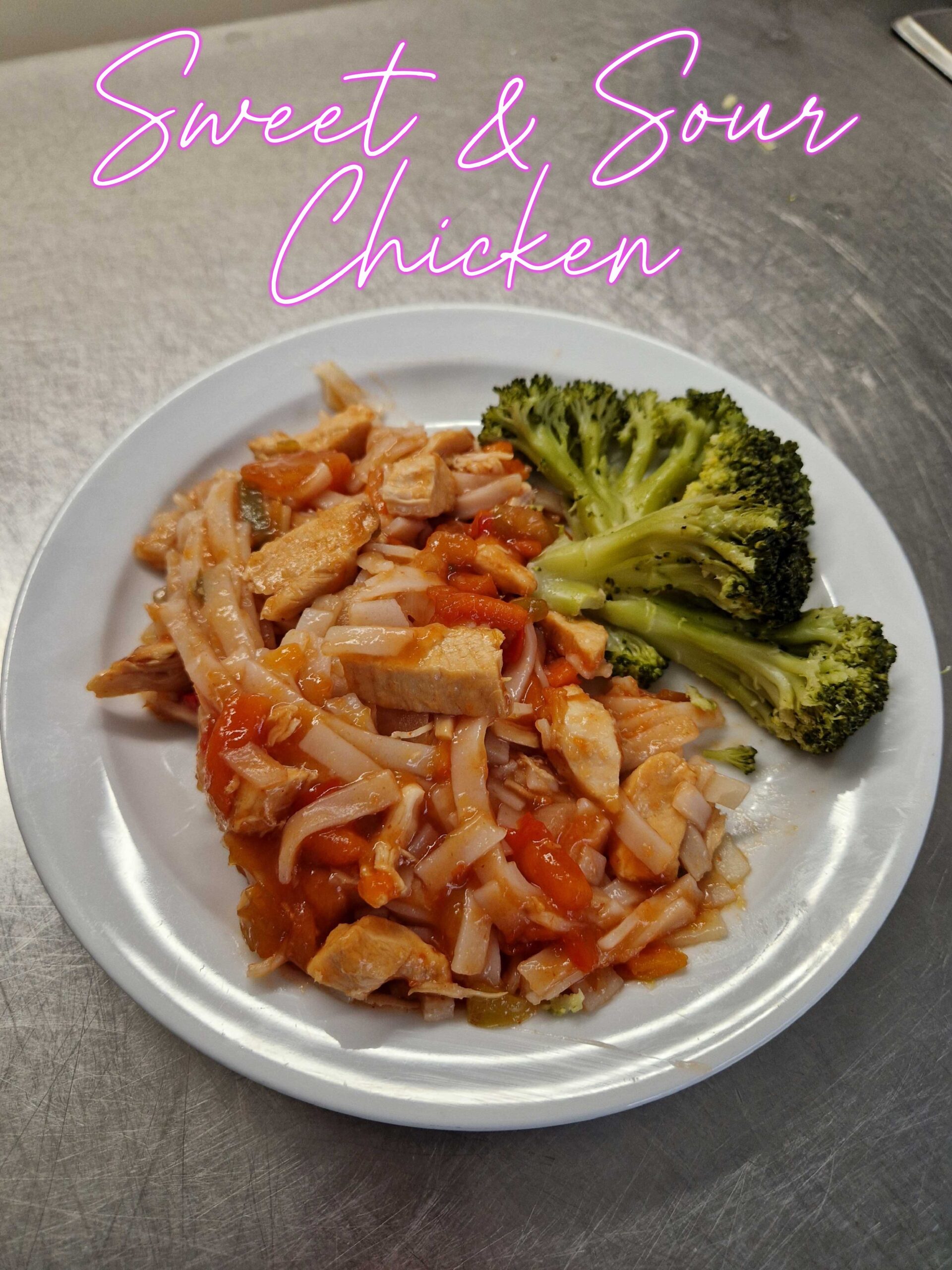 Sweet and Sour Chicken, Rice Noodles & Broccoli
